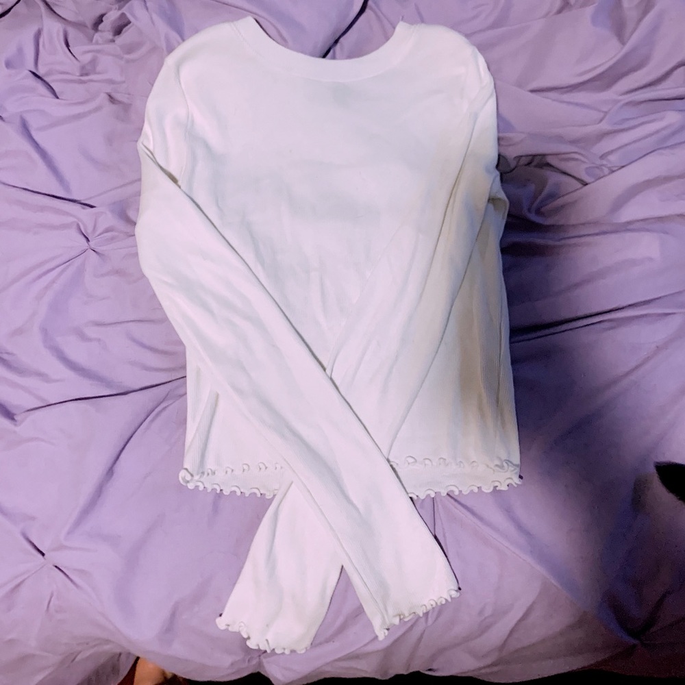 Forever 21 White Ruffle Mockneck Long-sleeve 🎀